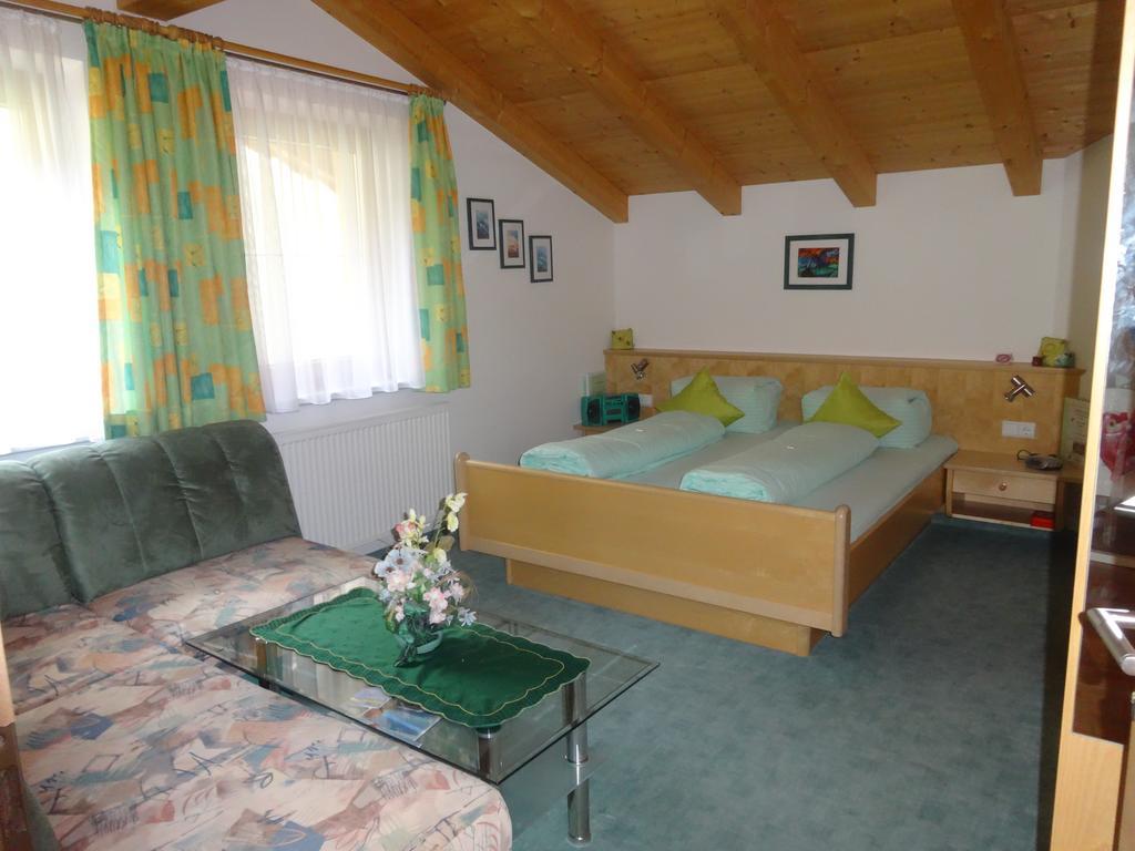 Haus Kristall Алпбах Екстериор снимка
